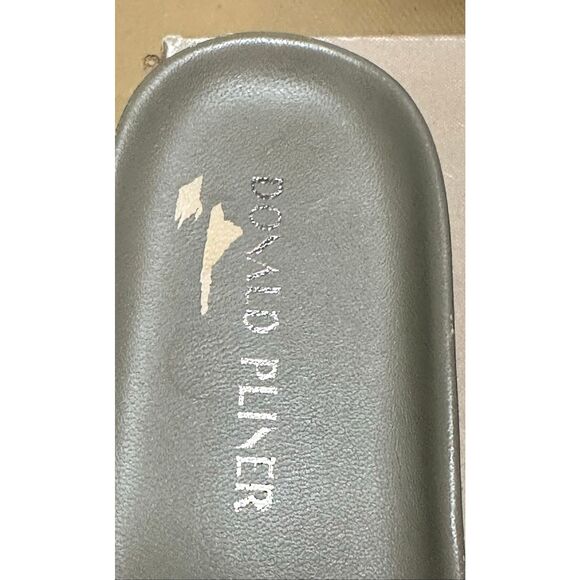 Donald J Pliner Brocade Slide Sandal in Pewter NWB Size 9 - Picture 6 of 7